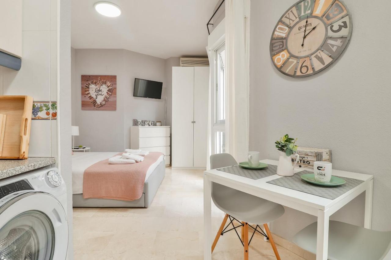 C14 - Nice Studio Close To Historical Center Μάλαγα Εξωτερικό φωτογραφία